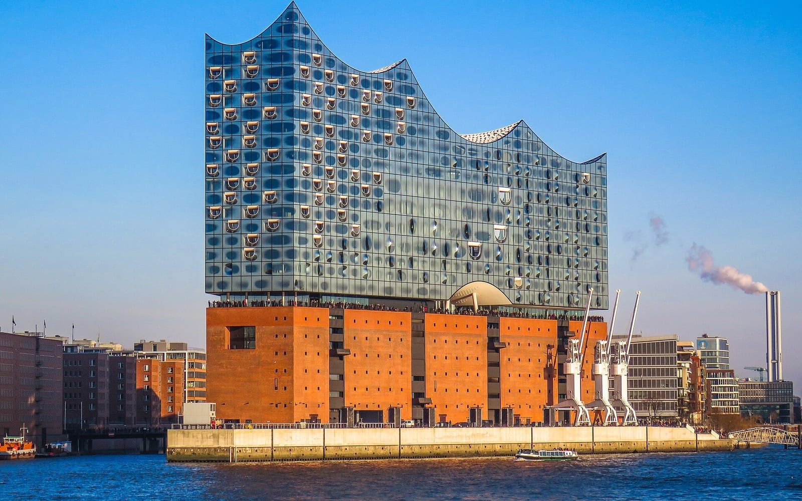 Elbphilharmonie in Hamburg – Velaro Systems, Agentur für Webdesign & SEO in Hamburg, im Bild die Elbphilharmonie